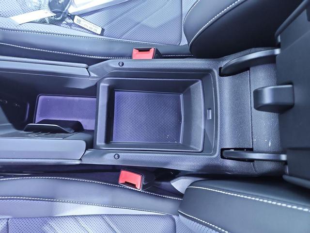 Photo of 2025 Platinum Gray Metallic Volkswagen Tiguan