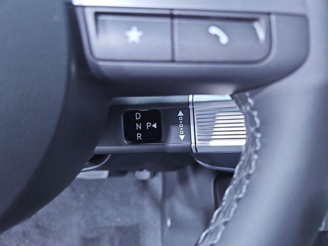 Photo of 2025 Gray Pearl Hyundai KONA EV