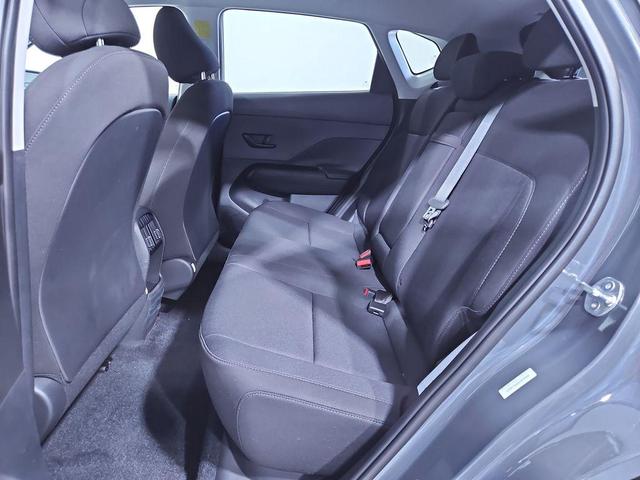 Photo of 2025 Gray Pearl Hyundai KONA EV