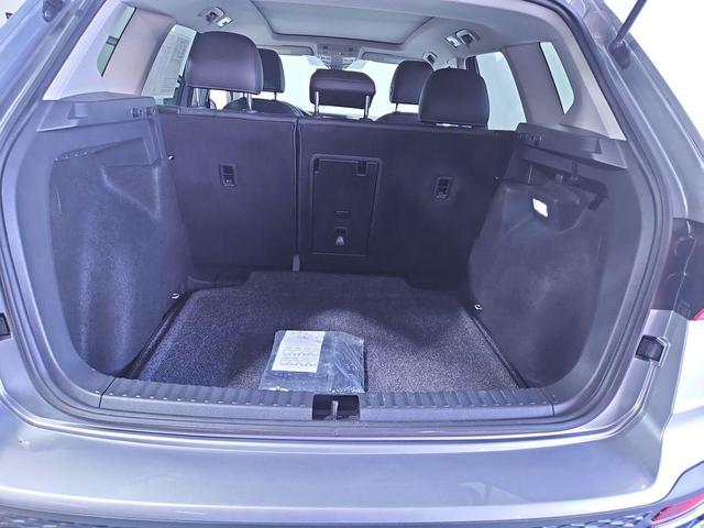 Photo of 2024 Pyrite Silver Metallic Volkswagen Taos