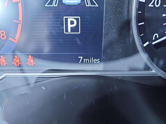 Photo of 2025 Gun Metallic Nissan Versa
