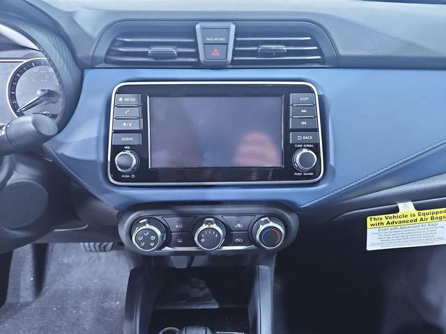 Photo of 2025 Gun Metallic Nissan Versa