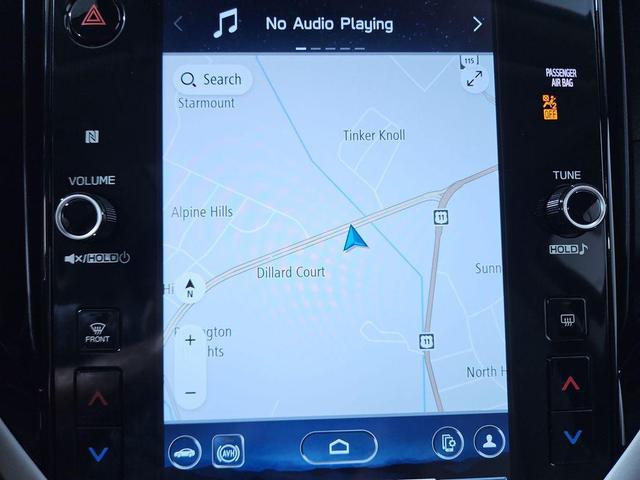 Photo of 2025 Crystal White Pearl Subaru Ascent