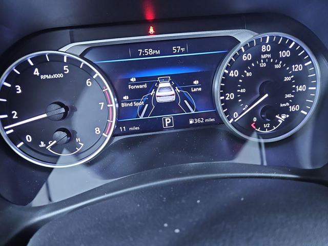 Photo of 2025 Black Nissan Sentra