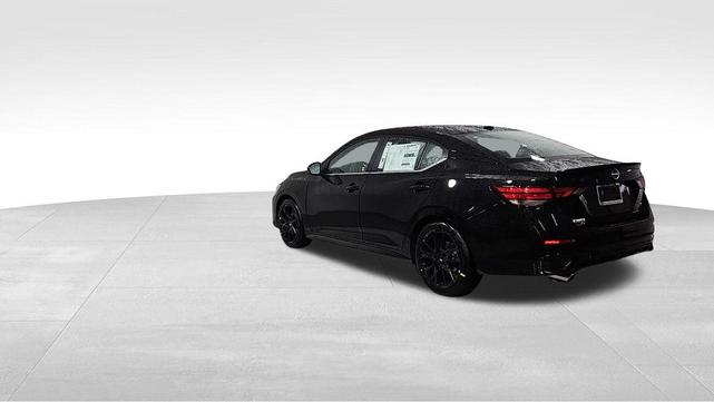 Photo of 2025 Black Nissan Sentra