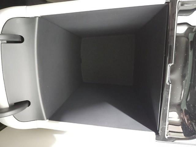 Photo of 2025 Ash Black Hyundai TUCSON Hybrid