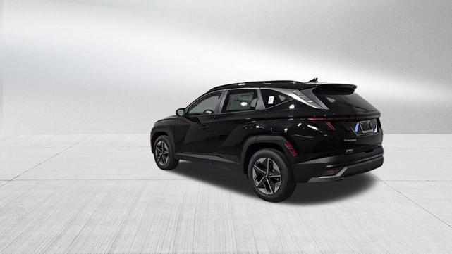 Photo of 2025 Ash Black Hyundai TUCSON Hybrid