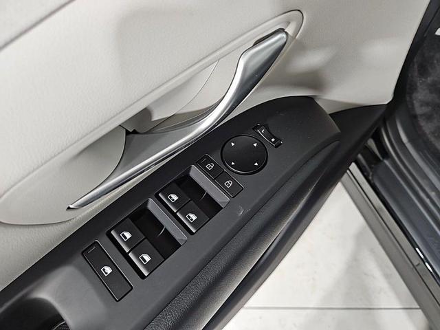 Photo of 2025 Ash Black Hyundai TUCSON Hybrid
