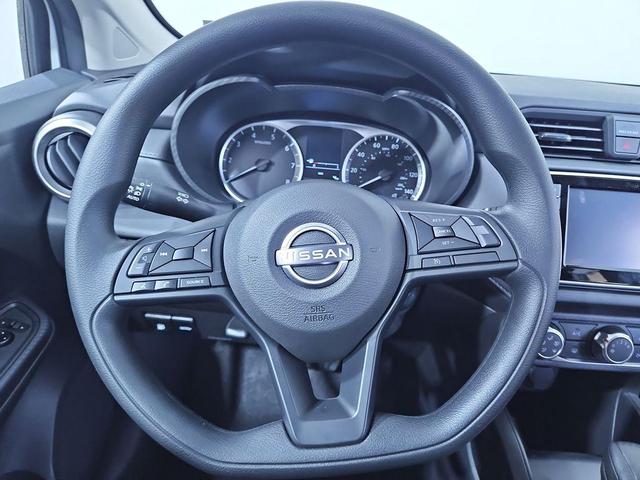 Photo of 2025 Cloud White Nissan Versa