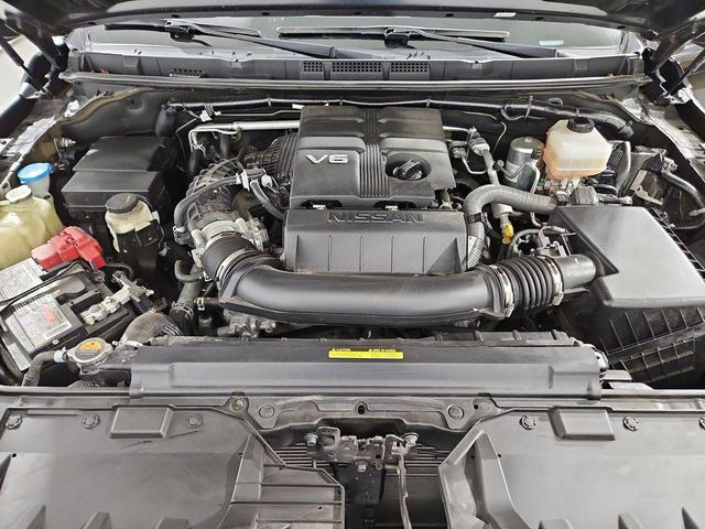 Photo of 2022 Black Nissan Frontier