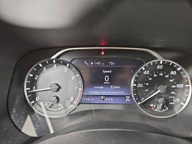 Photo of 2022 Black Nissan Frontier