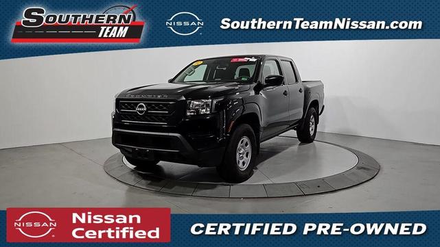 Photo of 2022 Black Nissan Frontier