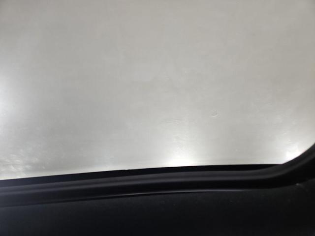 Photo of 2022 Rapid Red Metallic Tinted Clearcoat Ford Edge