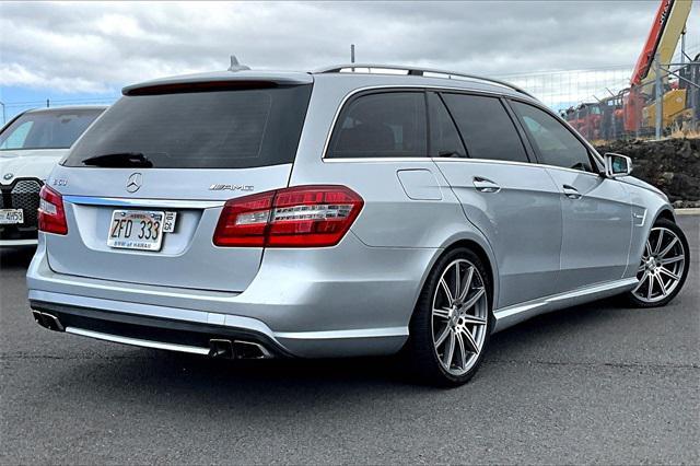 Photo of 2012 Silver Mercedes-Benz E-Class