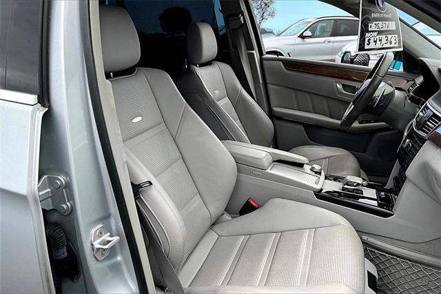 Photo of 2012 Silver Mercedes-Benz E-Class