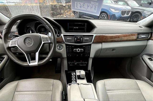 Photo of 2012 Silver Mercedes-Benz E-Class