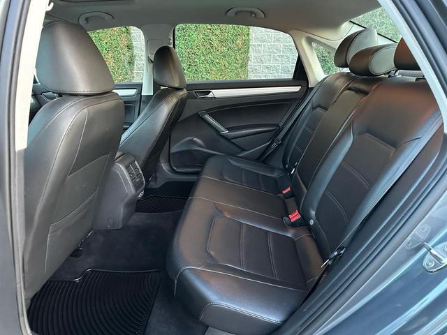 Photo of 2019 Platinum Gray Metallic Volkswagen Passat