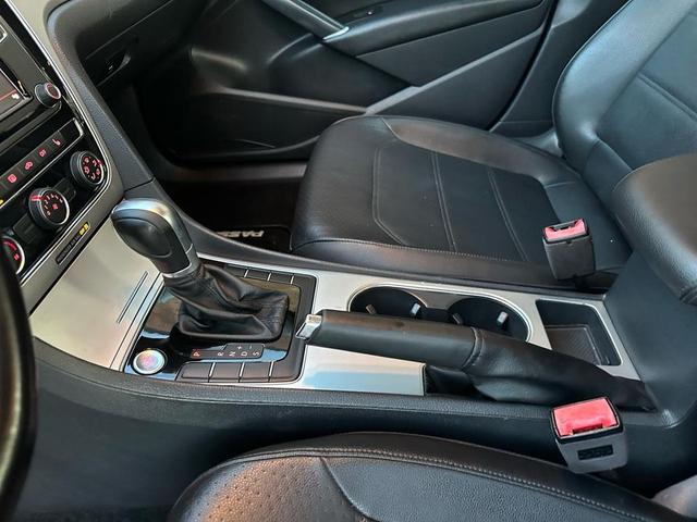Photo of 2019 Platinum Gray Metallic Volkswagen Passat