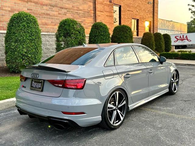 Photo of 2018 Gray Audi RS 3
