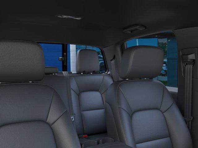Photo of 2025 Summit White Chevrolet Colorado