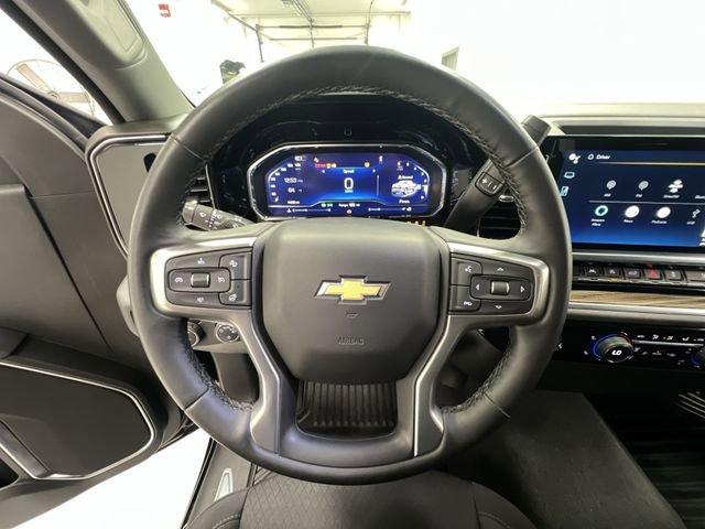 Photo of 2024 Black Chevrolet Silverado 1500