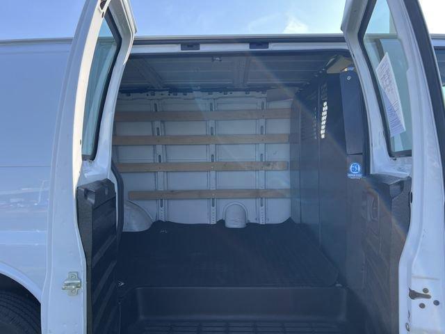 Photo of 2023 Summit White GMC Savana 2500