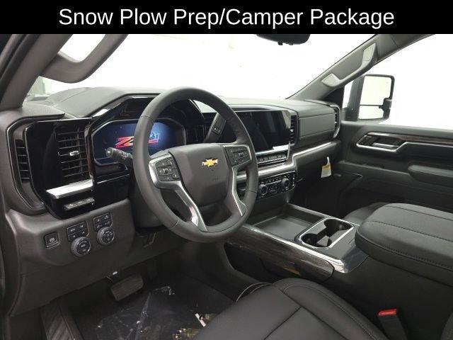 Photo of 2025 Black Chevrolet Silverado 2500