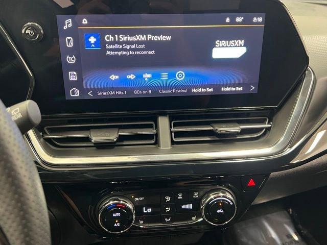 Photo of 2025 Mosaic Black Metallic Chevrolet Trax