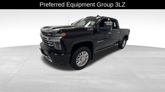 Photo of 2022 Mosaic Black Metallic Chevrolet Silverado 2500