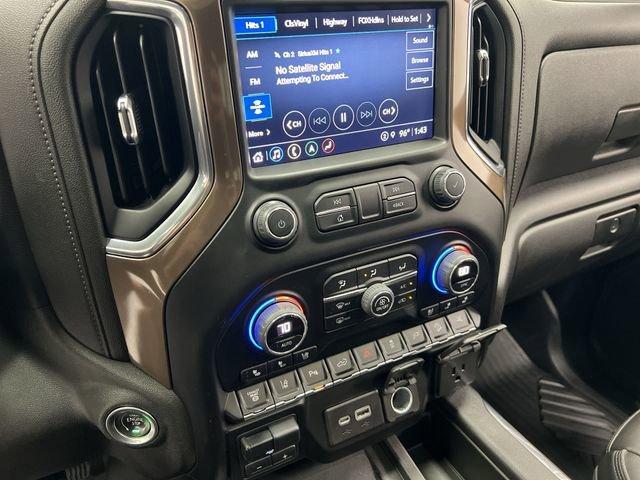 Photo of 2022 Mosaic Black Metallic Chevrolet Silverado 2500