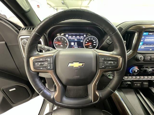 Photo of 2022 Mosaic Black Metallic Chevrolet Silverado 2500