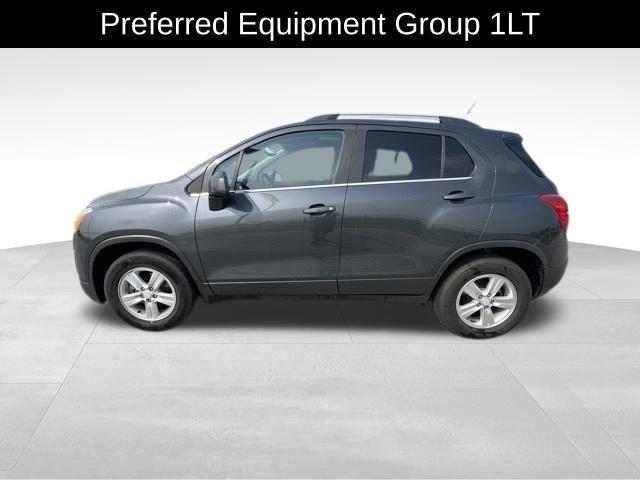 Photo of 2016 Cyber Gray Metallic Chevrolet Trax