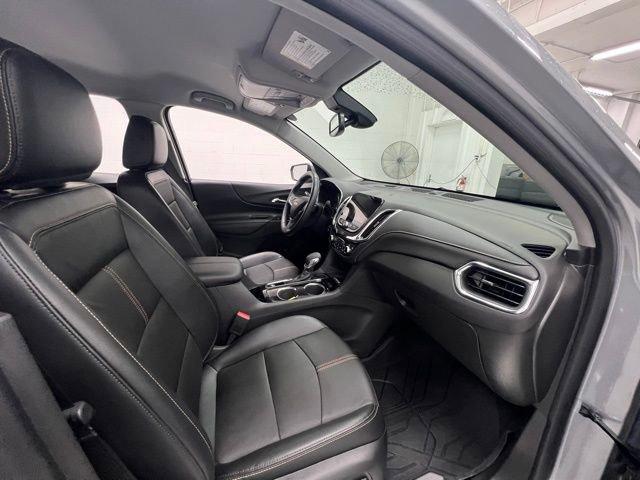 Photo of 2023 Sterling Gray Metallic Chevrolet Equinox