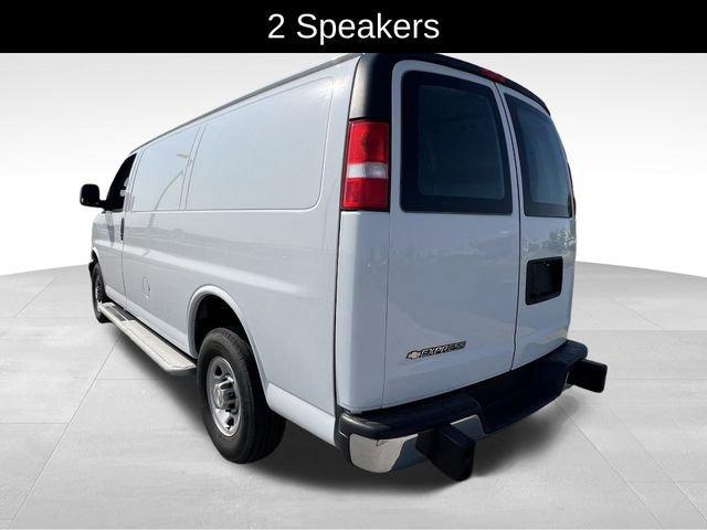 Photo of 2024 Summit White Chevrolet Express 3500