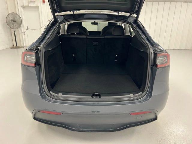 Photo of 2023 Gray Tesla Model Y