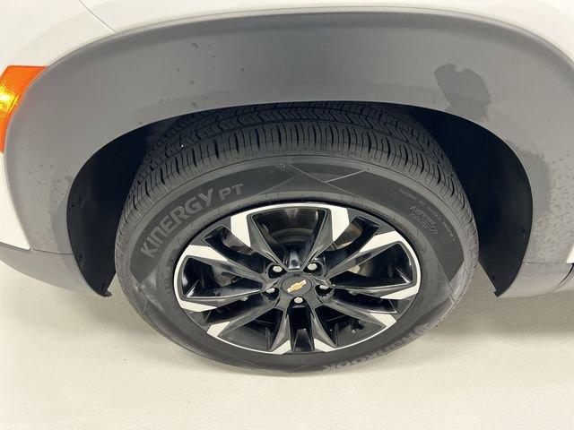 Photo of 2021 Summit White Chevrolet Trailblazer