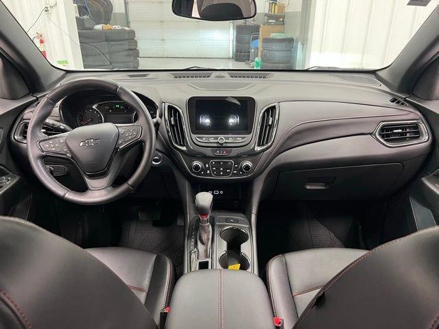 Photo of 2022 Summit White Chevrolet Equinox