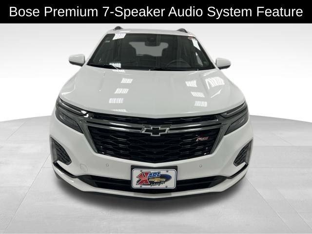 Photo of 2022 Summit White Chevrolet Equinox