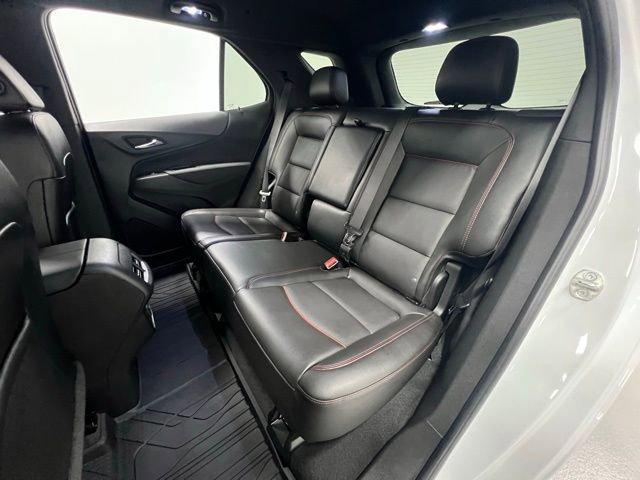 Photo of 2022 Summit White Chevrolet Equinox