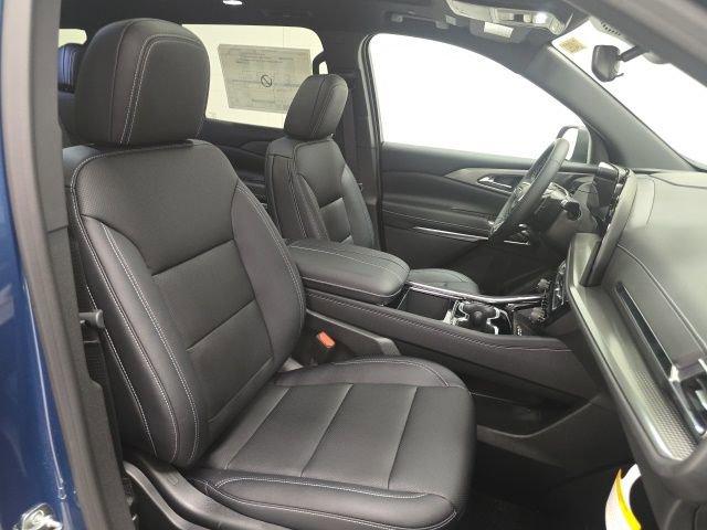 Photo of 2026 Lakeshore Blue Metallic Chevrolet Traverse