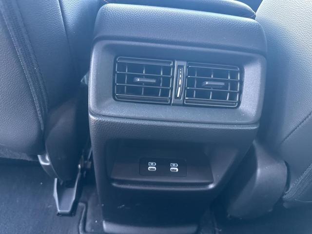 Photo of 2024 Crystal Black Pearl Honda CR-V Hybrid