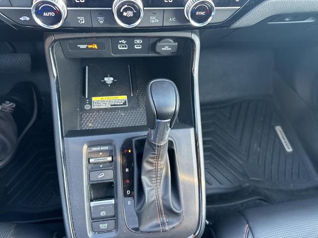 Photo of 2024 Crystal Black Pearl Honda CR-V Hybrid