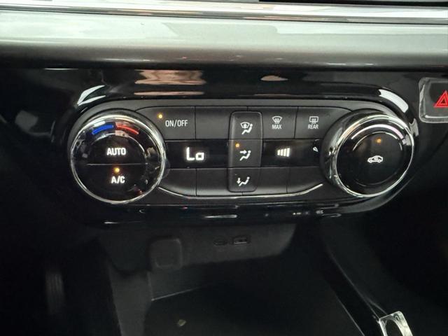 Photo of 2025 Summit White Chevrolet Trax