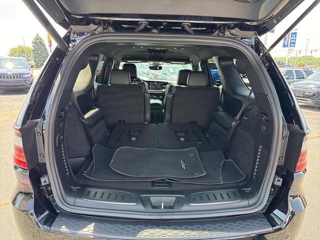 Photo of 2023 DB Black Crystal Clearcoat Dodge Durango
