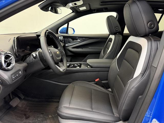 Photo of 2025 Riptide Blue Metallic Chevrolet Blazer EV