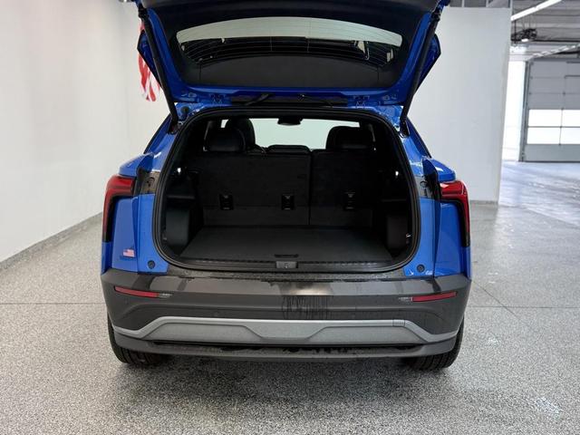 Photo of 2025 Riptide Blue Metallic Chevrolet Blazer EV