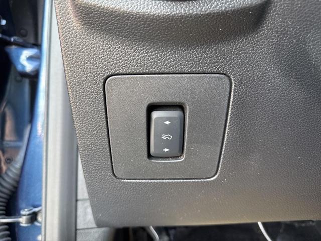 Photo of 2017 Blue Jeans Metallic Ford F-150