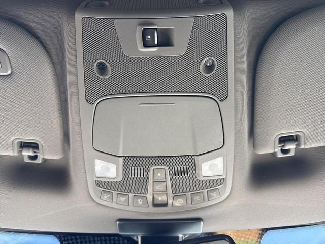 Photo of 2017 Blue Jeans Metallic Ford F-150
