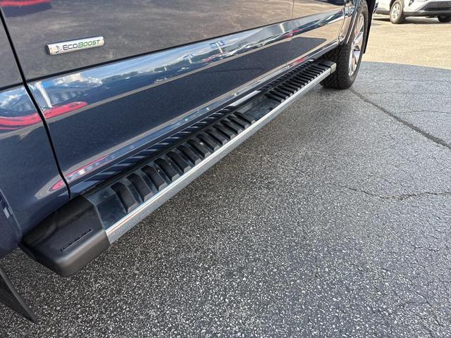 Photo of 2017 Blue Jeans Metallic Ford F-150