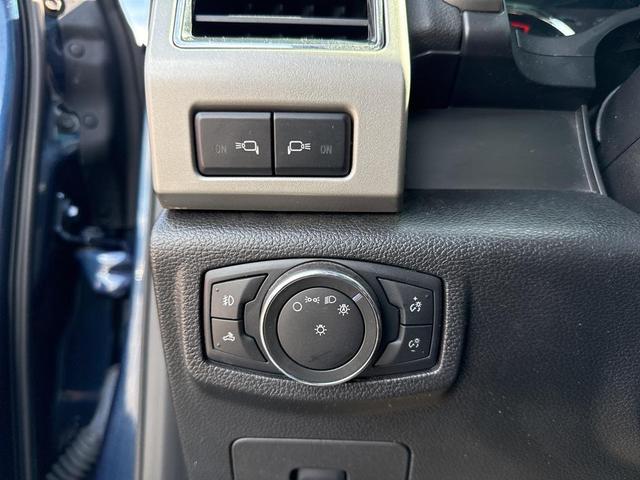 Photo of 2017 Blue Jeans Metallic Ford F-150